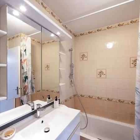 Montcalm アパート